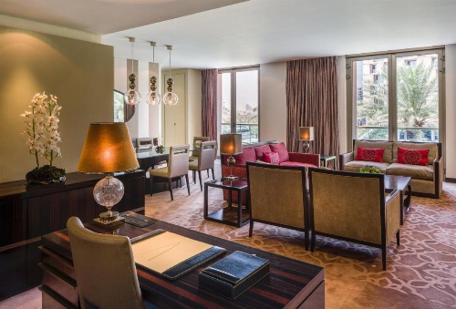 Al Faisaliah Suites image 12